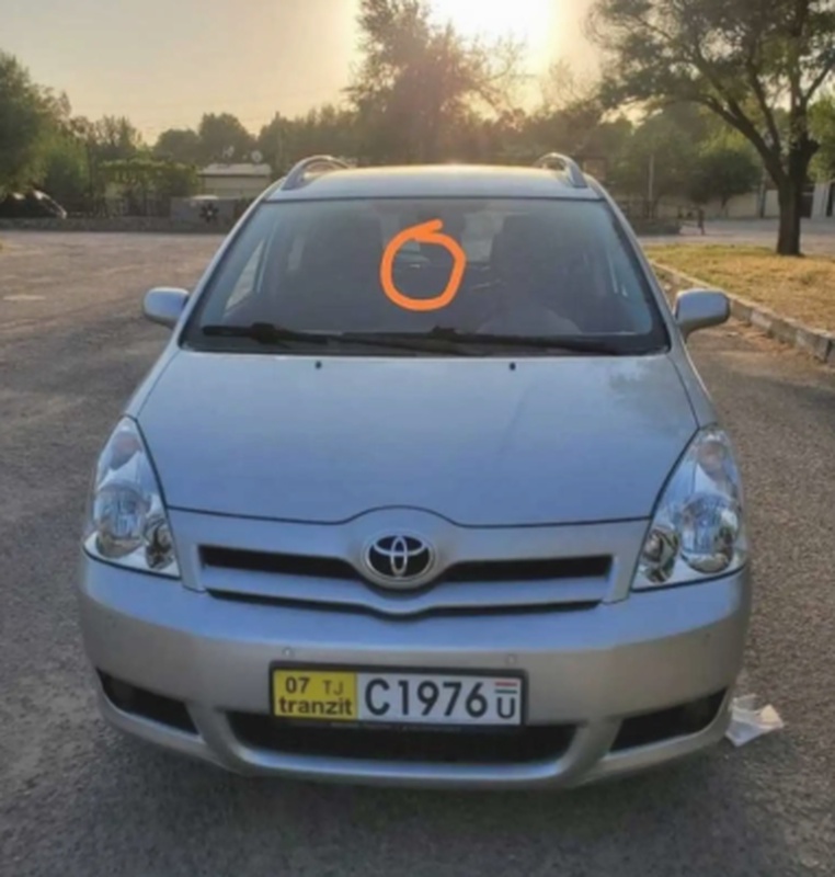 Лобовое стекло от Toyota Verso